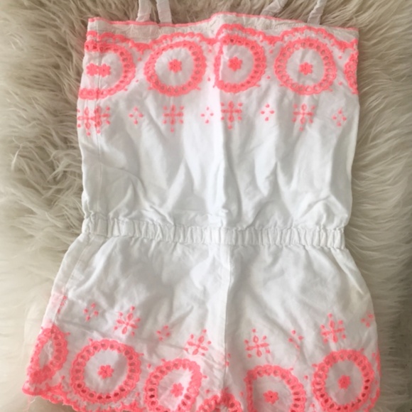 Embroidered romper - Picture 4 of 4